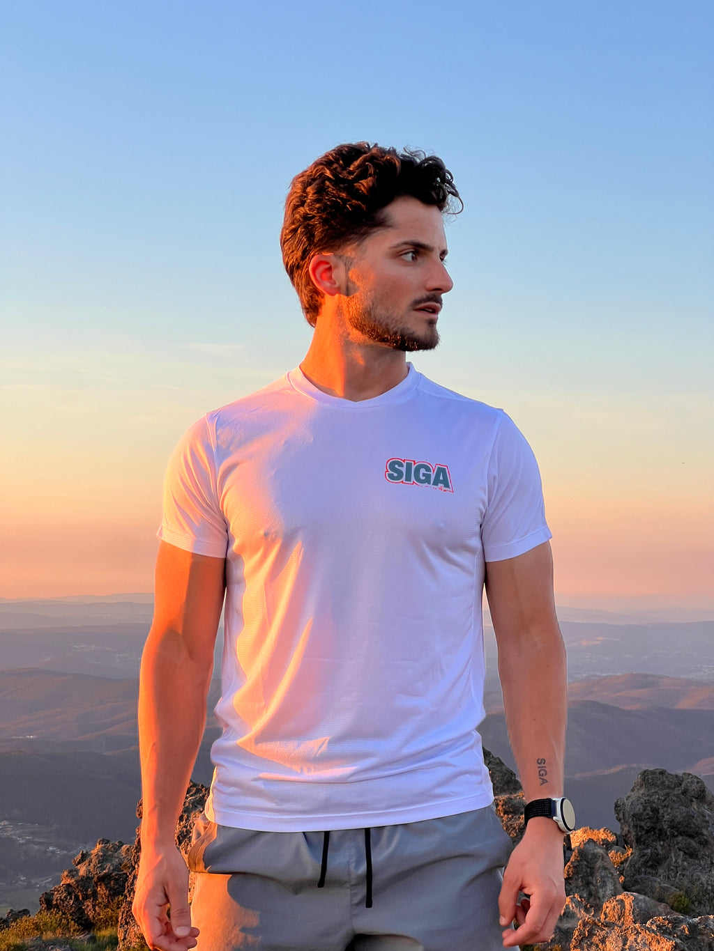 T-Shirt Não Arranjes Desculpas Branca