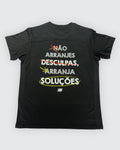 T-Shirt Não Arranjes Desculpas Preta